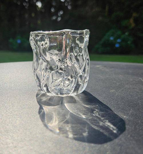 Glass with bubble trap